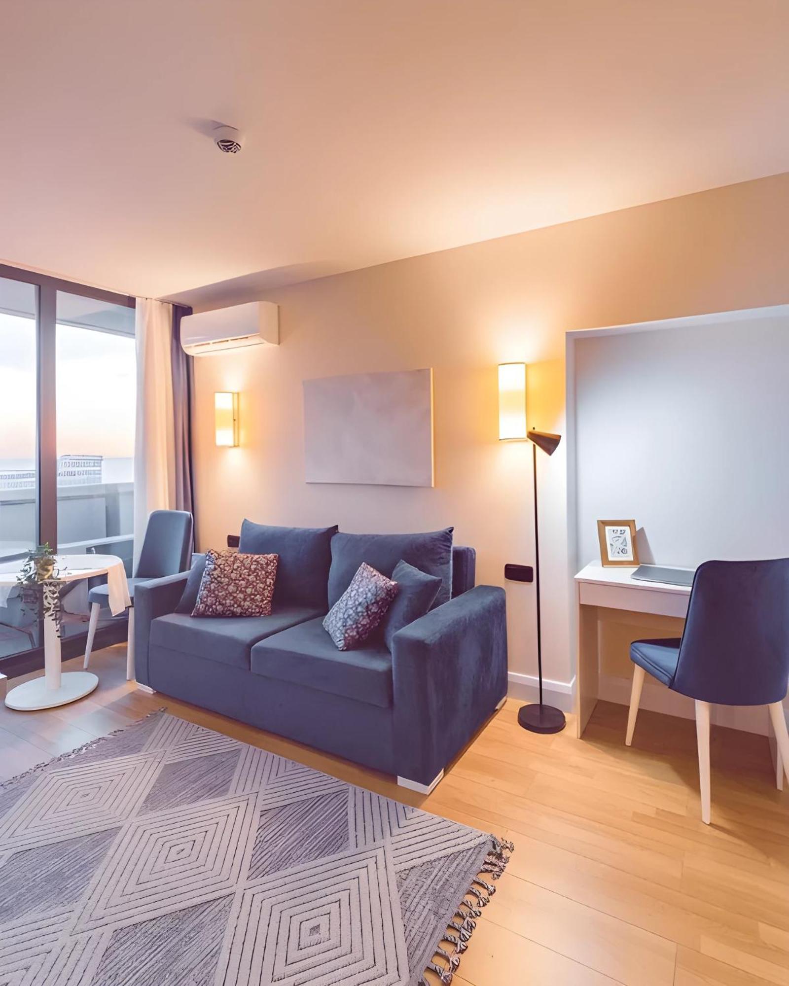Luxury Orbi City Sea View Aparthotel Batum Dış mekan fotoğraf