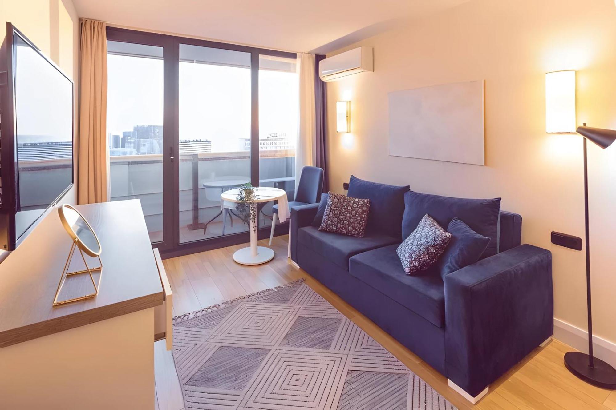 Luxury Orbi City Sea View Aparthotel Batum Dış mekan fotoğraf